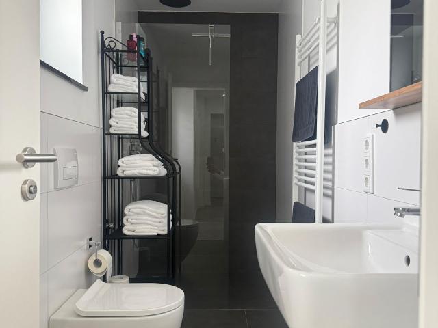 New & bright apartment in quiet street, Bielefeld Amsterdam Apartments for Rent