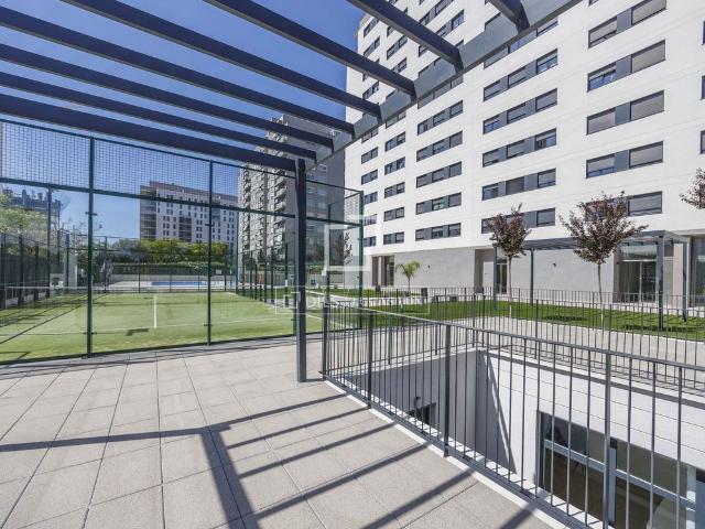 New build 4 Bedroom penthouse for rent in Ciudad de las Ciencias, Valencia