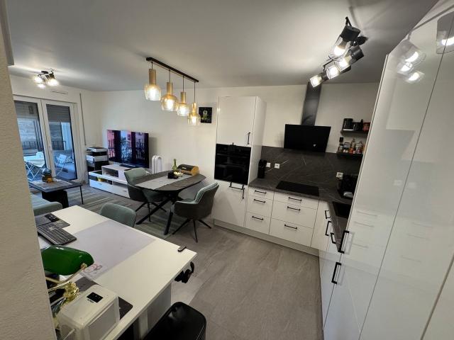 New build all inclusive – 2 rooms, near university, no additional costs, Regensburg Amsterdam Apartments for Rent