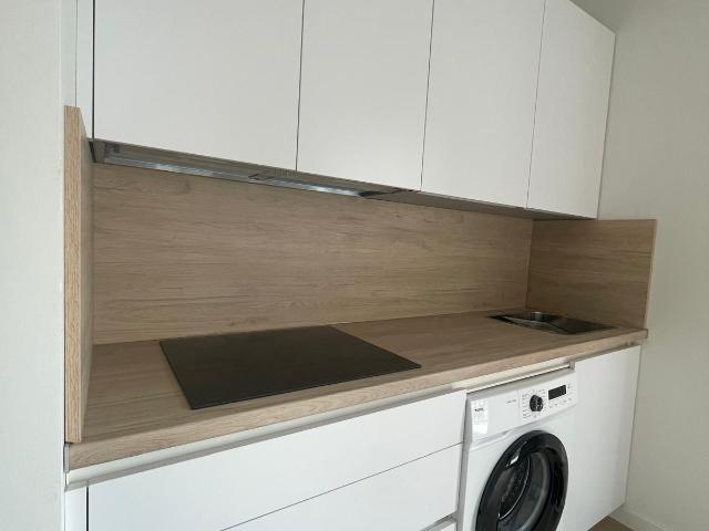 New Build Apartment Overlooking Plaza de la Victoria 69m² Málaga