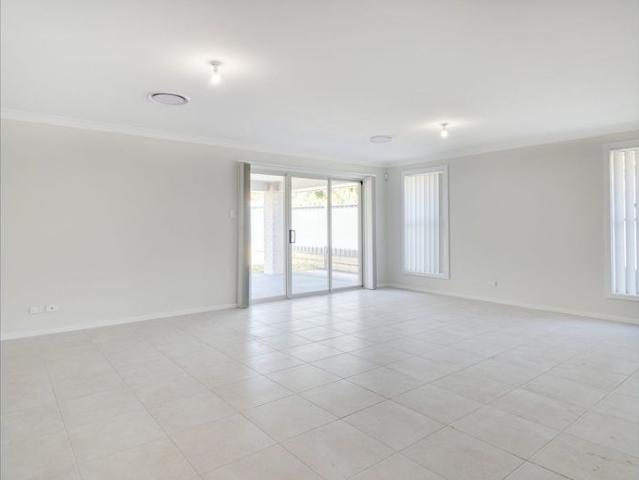 New Build. Big Space. Great Location