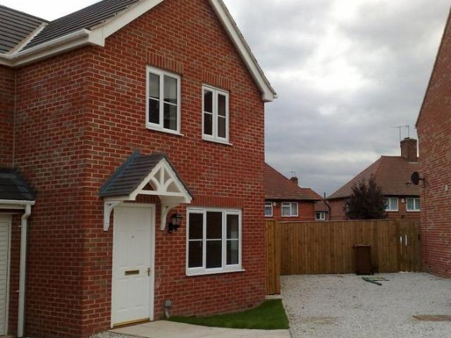 New Build, Notts NG8 nr J26 M1, 3 miles to city