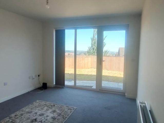 New Build Spacious Semi detached house to rent – 3 Bedrooms, Sheffield S2 1AJ