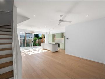 New Build Townhouse in Coorparoo