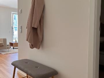 New build/first occupancy Stylishly furnished first floor apartment with garden
