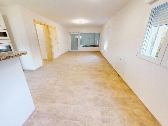 New building, modern 4.5 room apartment with two balconies