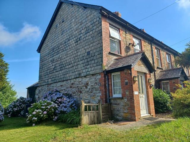 New Buildings, West Taphouse PL22, 2 bed cottage to rent, £1,100 pcm | PrimeLocation