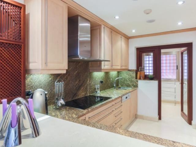NEW GOLDEN MILE PENTHOUSE 3940