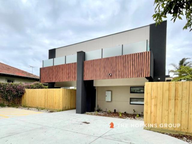 New Generation Studio Living at Its Best Large Room, Perfect for Couples