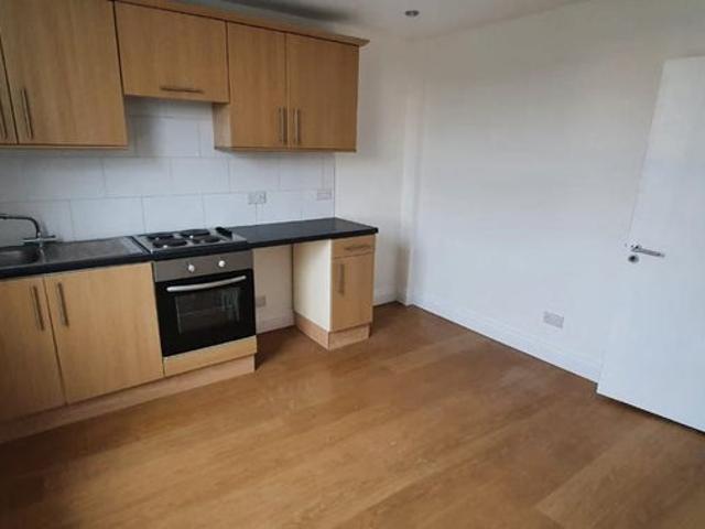 New decorated Studio Flat for One
