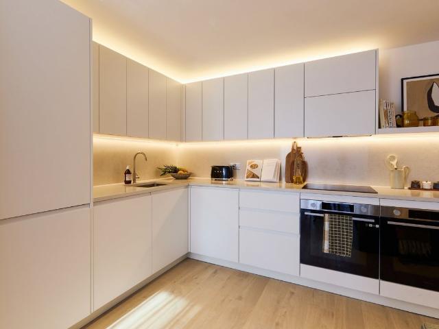 New Drum Street, Liverpool Street E1, 3 bed flat to rent, £5,800 pcm | PrimeLocation