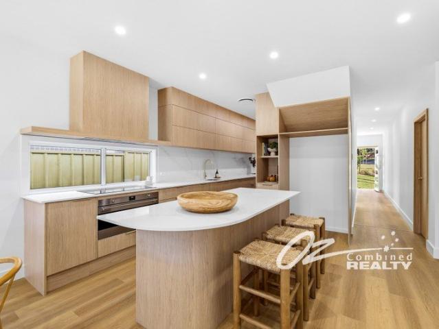 NEW DUPLEX PREMIUM FINISHES TORRENS TITLE DOUBLE GARAGE PRIME LOCATION