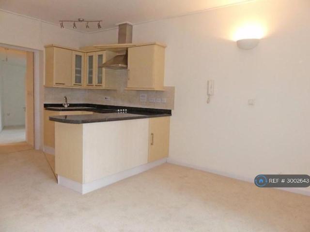 New England Road, Brighton, BN1 1 bed flat to rent £1,075 pcm £248 pw