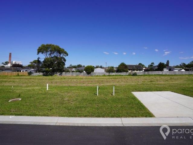 NEW ESTATE LAND READY TO BUILD ON WITH PROM VIEWS