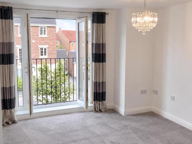 New Forest Way, Leeds, LS10 4FD 2 bed flat to rent £950 pcm £219 pw