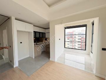 New Form'dan Çiftlikköy De Kiralık 2+1 Köşe Daire