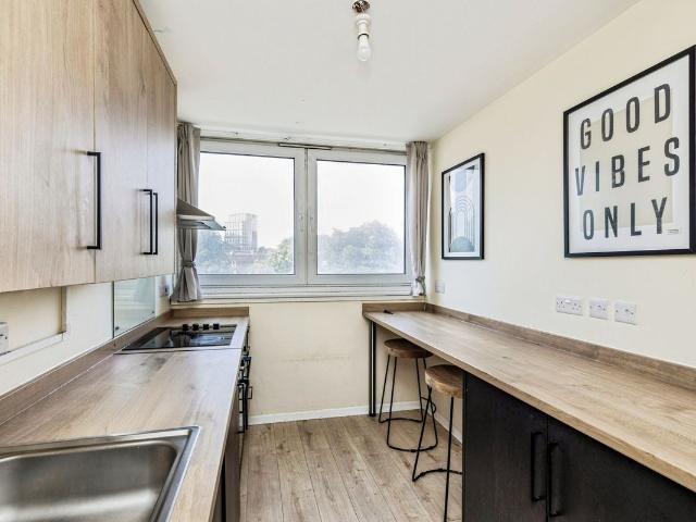 New Kent Road, London SE1, 1 bed flat to rent, £2,000 pcm | PrimeLocation