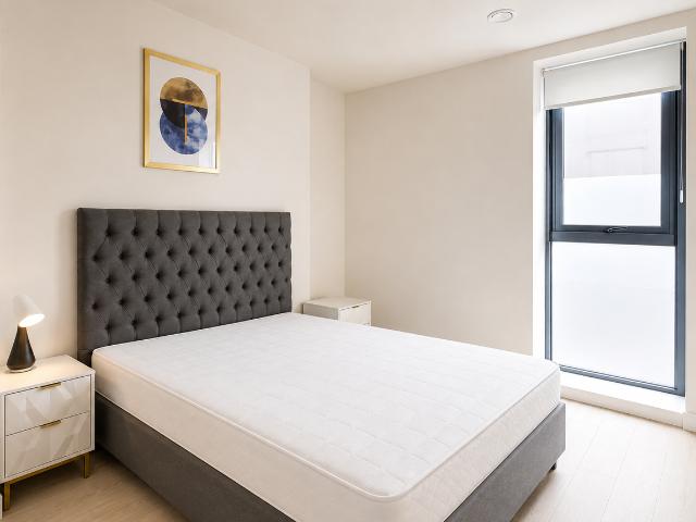 New Kings Head Yard, Salford M3, 2 bed flat to rent, £1,500 pcm | PrimeLocation