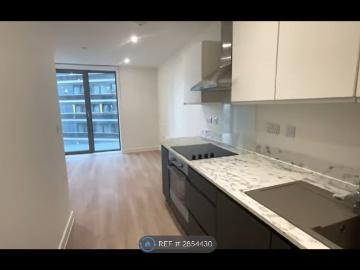 New Kings Head Yard, Salford M3, Studio to rent, £1,250 pcm | PrimeLocation