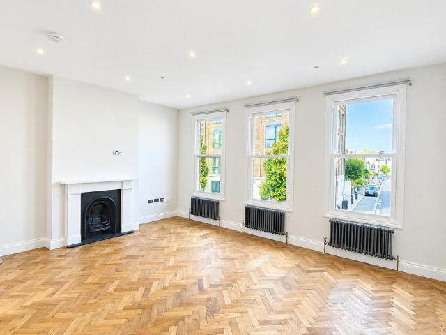 New Kings Road, Parsons Green 5 bed flat to rent £6,000 pcm £1,385 pw