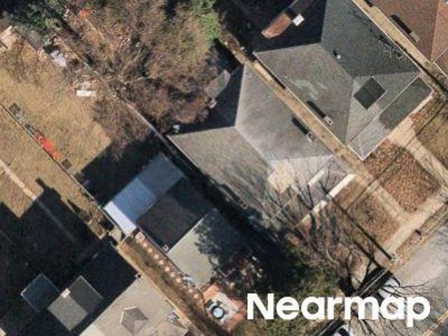 New Holland Ave