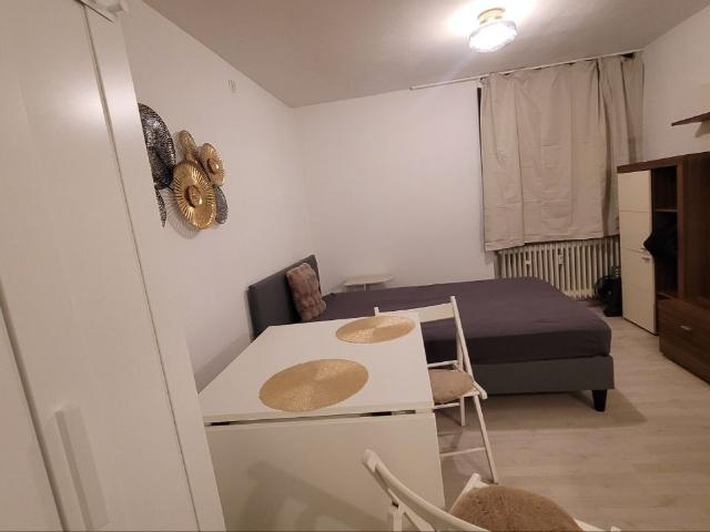 New home in München, Munchen Amsterdam Apartments for Rent