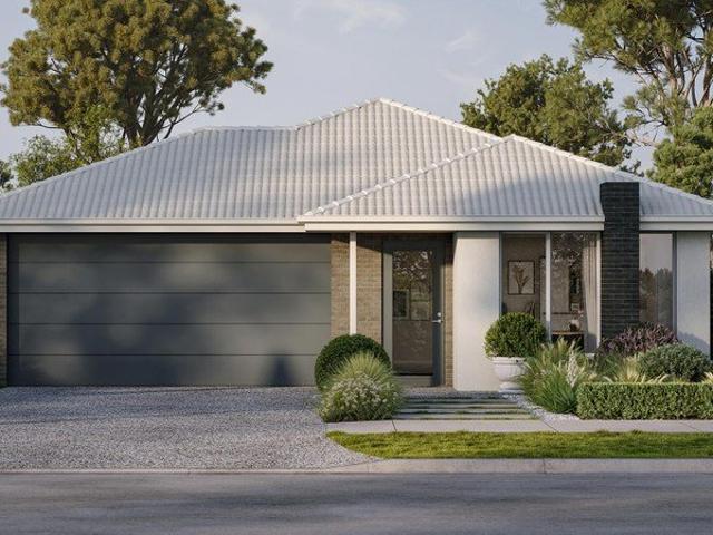 New Home & Land in Deebing Heights!