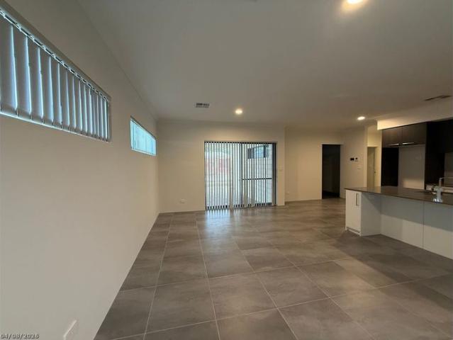 New Home on a Corner Block in Henley Brook Rent: $840.00 per week. Available from 31st August