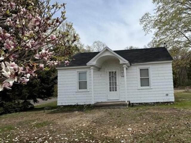 New Haven Rd, Naugatuck, Home For Sale