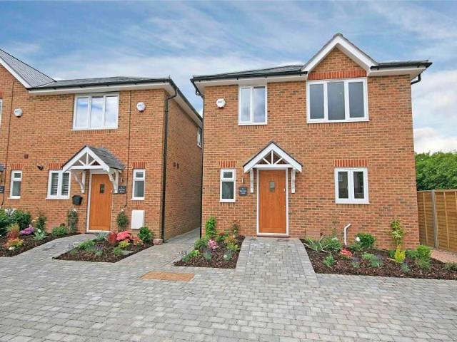 New Haw, Surrey KT15, 3 bed detached house to rent, £2,350 pcm | PrimeLocation