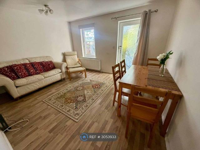 New High St, Oxford OX3, 3 bed end terrace house to rent, £2,250 pcm | PrimeLocation