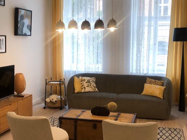 NEW High Standard 4 Room Apartment + Balcony in Berlin Best Location!