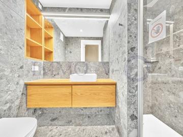 NEW HIGH STANDING WITH BALCONY TERRACE AND PANORAMIC VIEW LOT 3