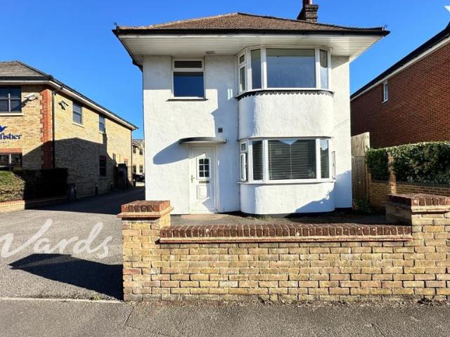 New Hythe Lane Larkfield ME20 1 bed maisonette to rent £950 pcm £219 pw