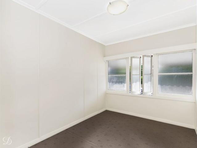 New Internal Paint Work and New Carpet
