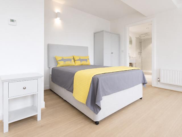 New Inn Hall Street, Oxford OX1, Studio to rent, £1,795 pcm | PrimeLocation