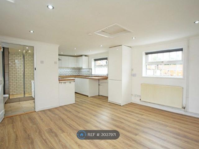 New Inn, Watton IP25, 1 bed flat to rent, £675 pcm | PrimeLocation