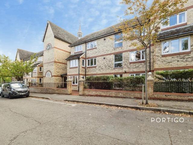 New Jubilee Court, Grange Avenue. 1 bed flat to rent £1,350 pcm £312 pw