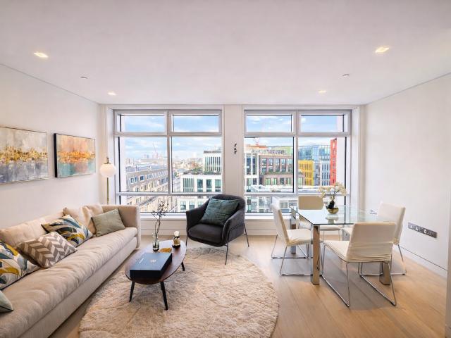 New Oxford Street, London WC1A, 1 bed flat to rent, £4,900 pcm | PrimeLocation