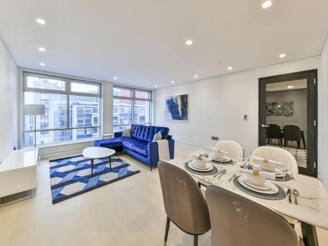 New Oxford Street, London WC1A, 2 bed flat to rent, £7,800 pcm | PrimeLocation