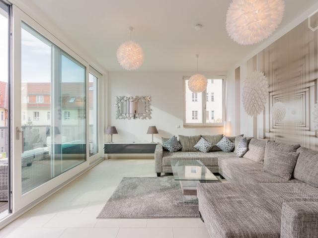New loft close to city center in Berlin Schöneberg, Berlin Amsterdam Apartments for Rent