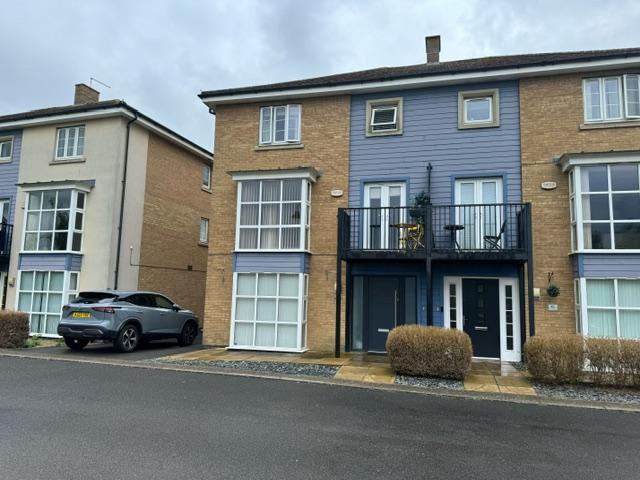 New Lakeside, Hampton, Peterborough
