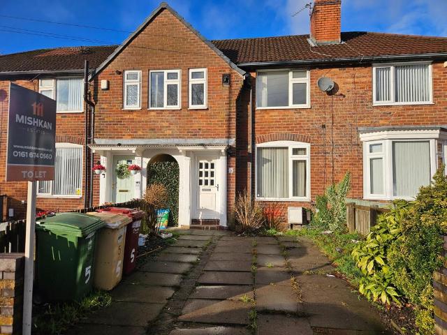 New Lane, Bolton 3 bed terraced house to rent £925 pcm £213 pw