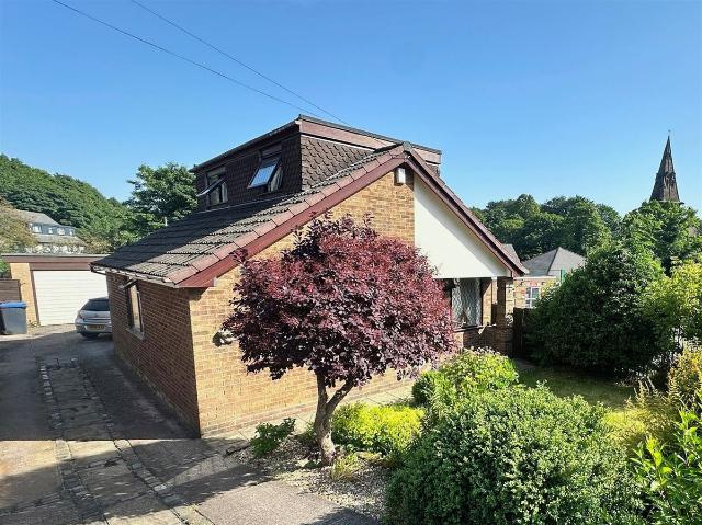 New Lane, Brown Edge ST6, 3 bed detached bungalow to rent, £1,100 pcm | PrimeLocation