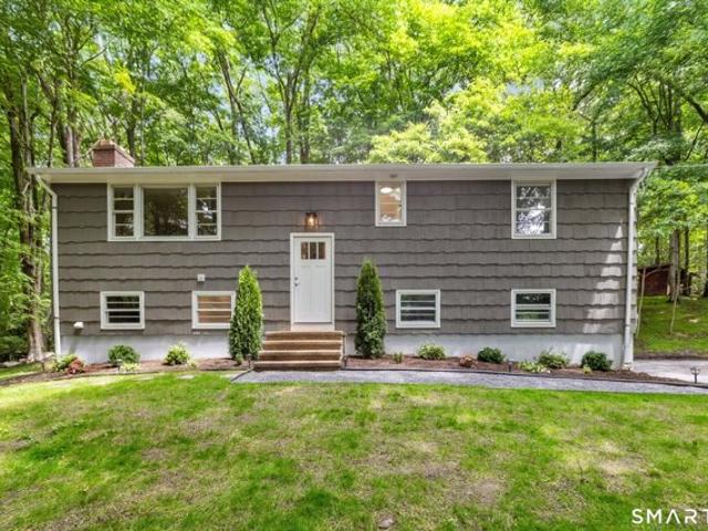 New Light Dr, Danbury, Home For Sale