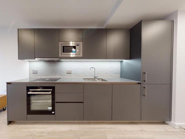 New Lion Way, London SE17, Studio to rent, £2,198 pcm | PrimeLocation