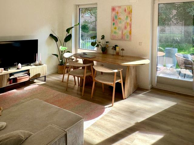 New modern 2 room apartment with south facing terrace and garden plot