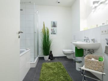 New Modern 2BR Stuttgart Mitte + open layout + no realtor fee