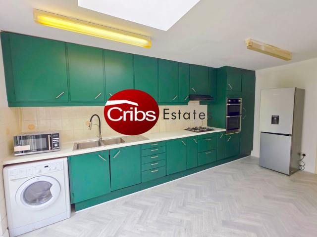 New Malden KT3, 6 bed shared accommodation to rent, £750 pcm | PrimeLocation