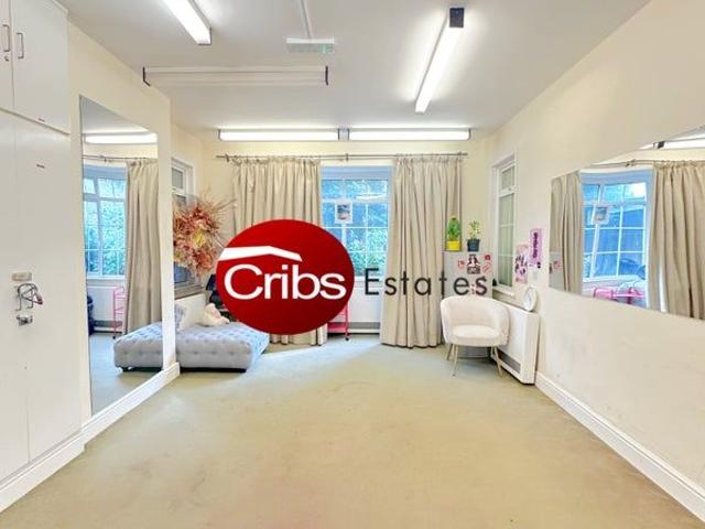 New Malden KT3, 20 bed shared accommodation to rent, £795 pcm | PrimeLocation
